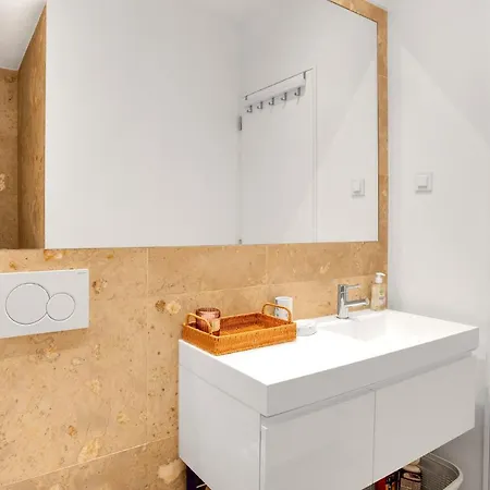 Brand New River View Belém - 1 Bedroom, A/c